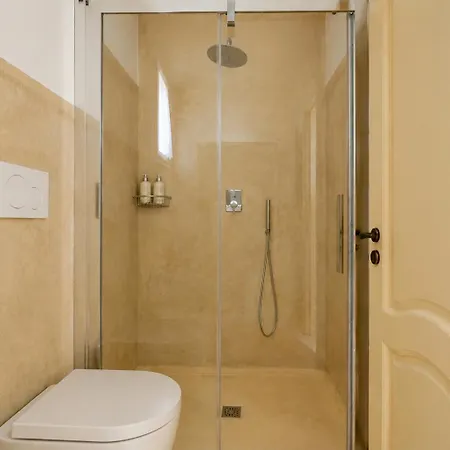 Carla - Apulian W Pool, Jacuzzi, Ac *